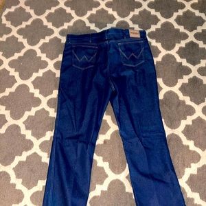 Wrangler 46x32 jeans